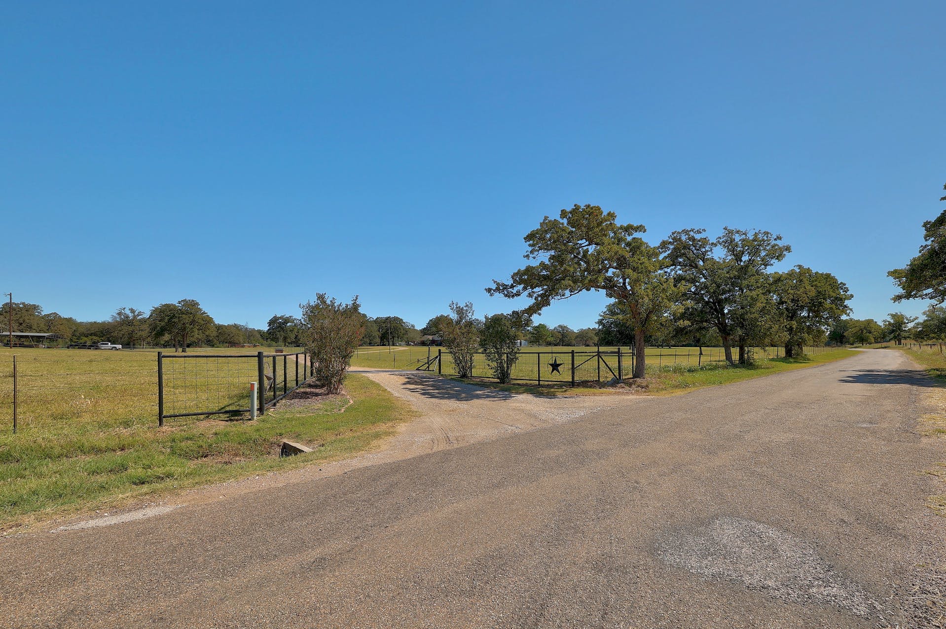 Rockdale, Milam County, TX Farms and Ranches, Horse Property, House for sale Property ID